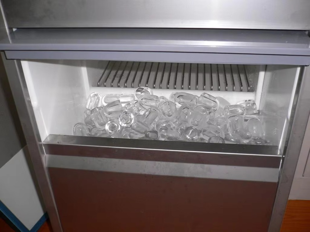 Mesin Pembuat Es Batu Komersia - Commercial Ice Maker 100Kg ulasan dan harga